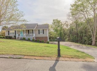 489 Misty Ridge Ln, Ringgold, GA 30736