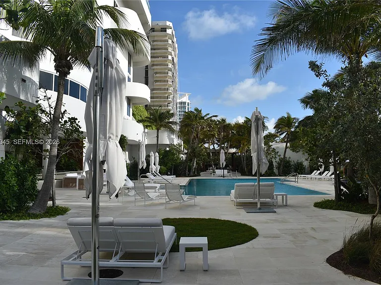 6365 Collins Ave #3804 — Photo 24