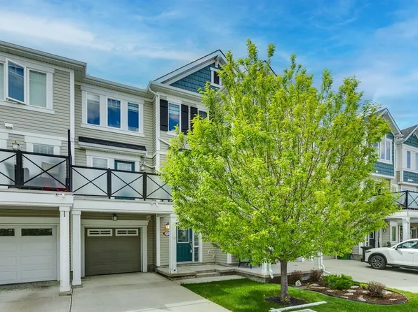 321 N Windstone Gdns SW, Airdrie, AB T4B 3R5