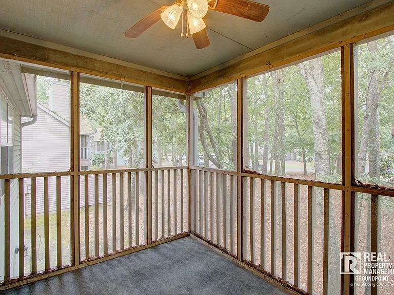 7945 Parklane Ct #905-E — Photo 17
