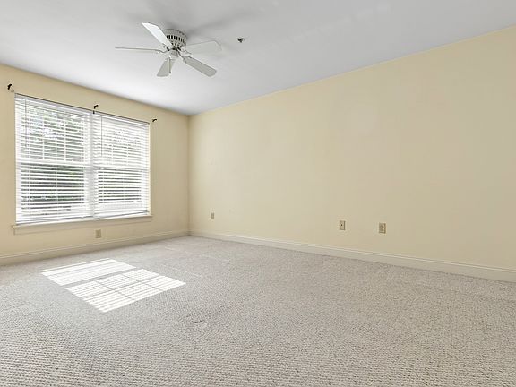 5th image of 135 Beach Rd #217