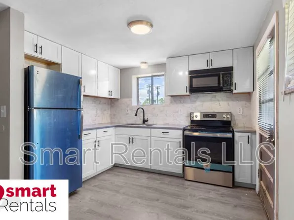 497 S Holmes Ave #B, Saint Louis, MO 63122