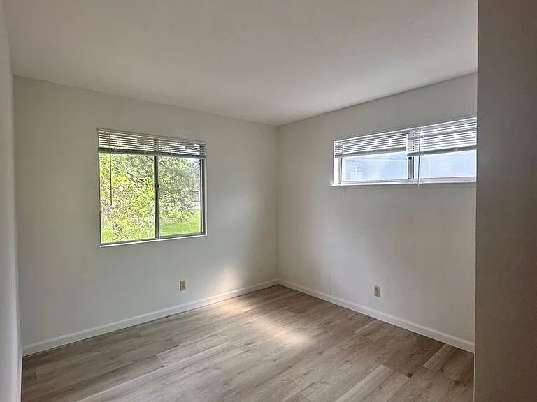 2084 Alta Loma St — Photo 26