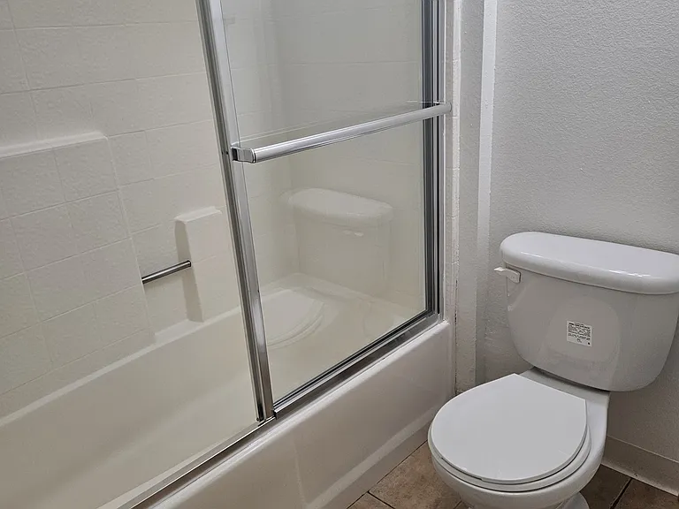 1375 Midvale Apartments — Photo 65