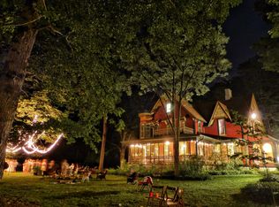 N56W37818 Forest Dr, Oconomowoc, WI 53066