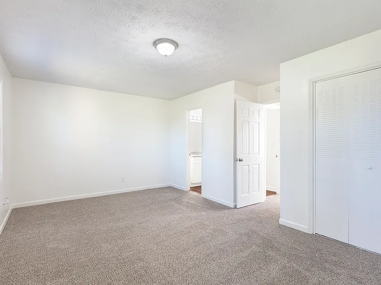 330H Winding River Dr NE — Photo 22