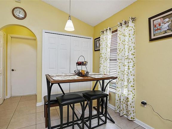 5th image of 2953 Tikimber Way