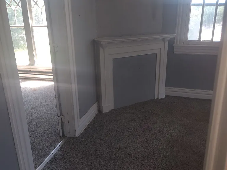 406 E Gilbert St #2 — Photo 8