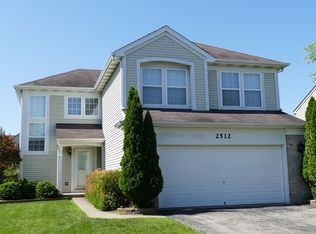 2512 Blakely Ln, Aurora, IL 60504