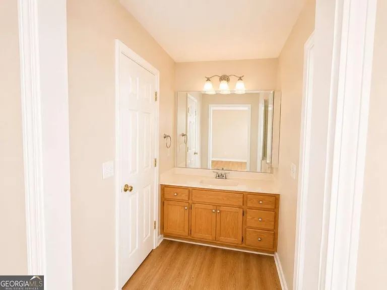 103 Royal Acres Ct — Photo 18