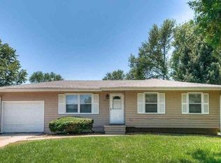 11009 Harney St, Omaha, NE 68154