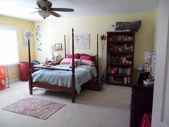 Nice sized bedrooms !