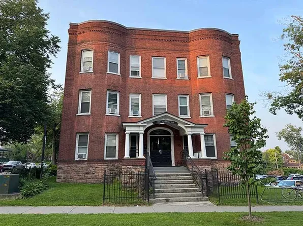 323 Pearl St Unit 10, Burlington, VT 05401