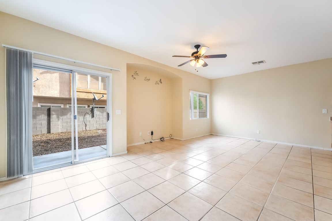 next background image