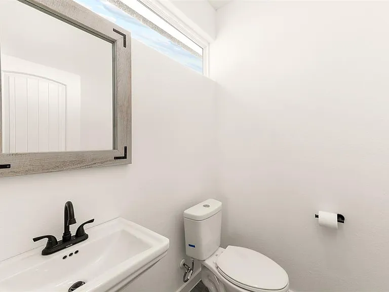 4705 Idaho St — Photo 19