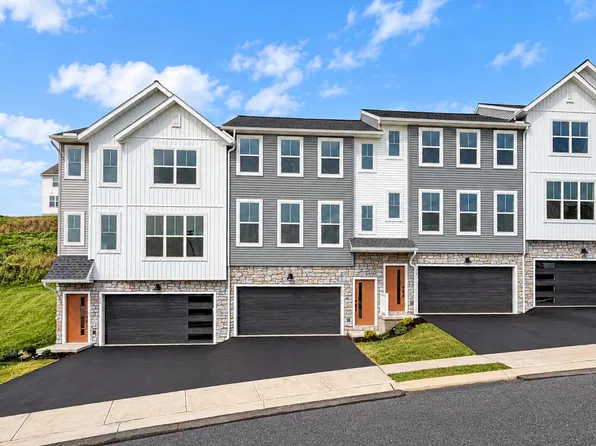 180 Marissa Ct, Newmanstown, PA
