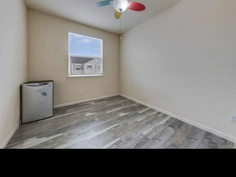 2471 Ben Ali Way — Photo 1
