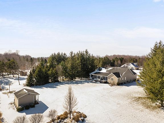 3rd image of 889 Jayrogers Ct