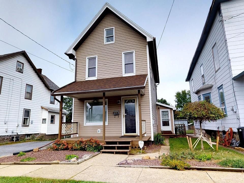 1st image of 140 W 2nd Ave S