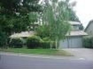 527 SW 328th Ct, Federal Way, WA 98023