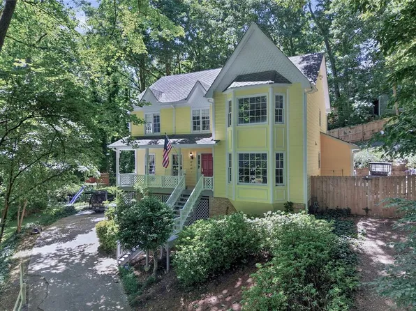 11690 Highland Colony Dr, Roswell, GA 30075