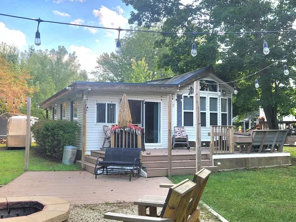 24/65 Woodhaven Lakes, Sublette, IL 61367