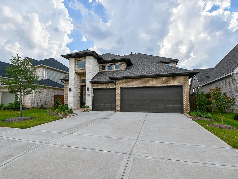 3223 Rockrose Pl — Photo 2