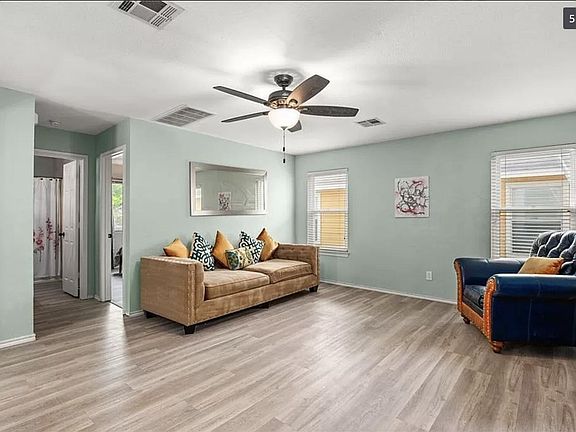 5th image of 2908 Caleb Dr