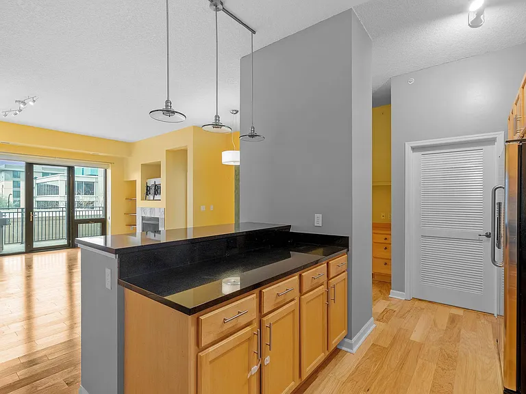 500 E Grant St #207 — Photo 14