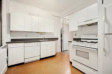 Rented by Nest Seekers International