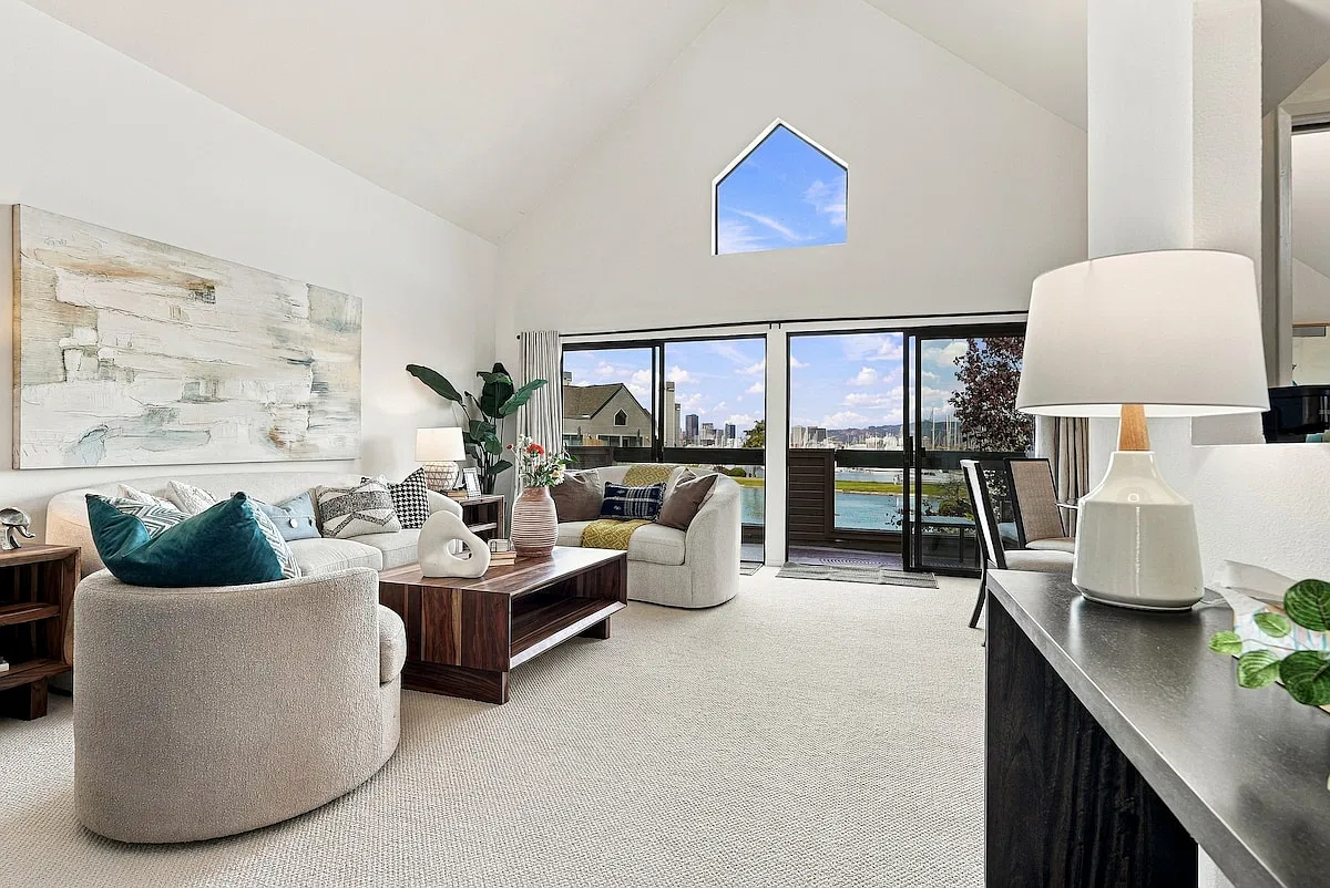 2 bed, 1253 sqft, $6,750 — Photo 2