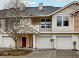 7173 SW Manor Way UNIT E, Aloha, OR 97078