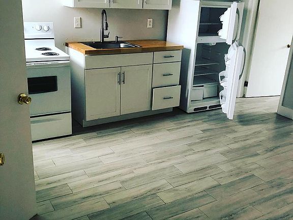 2nd image of 3214 Turner St Floor 3
