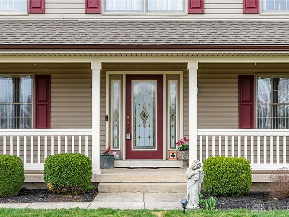 4th image of 1744 Cranbrook Dr