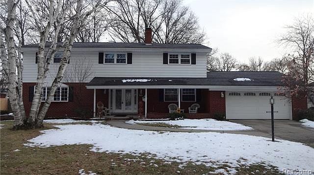 1st image of 1326 Hollywood Dr