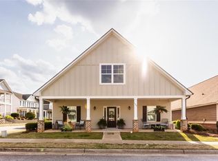 124 Tan Yard Rd, Social Circle, GA 30025