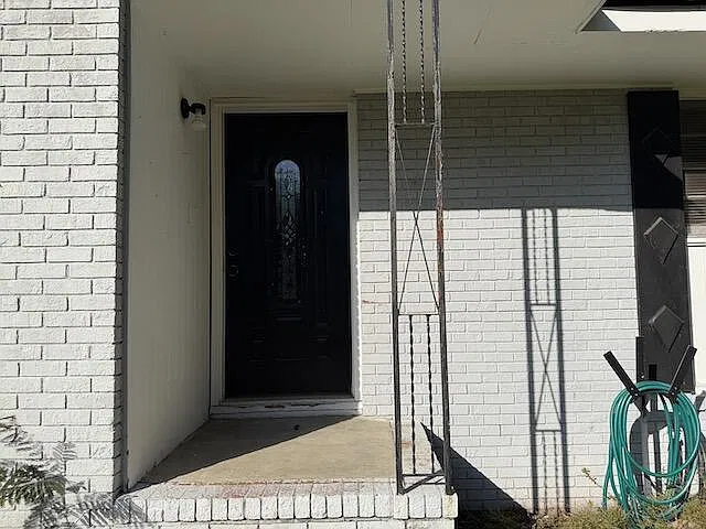 3 bed, 1020 sqft, $1,295 — Photo 2
