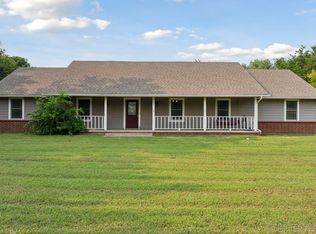 11901 Laurel Ln, Claremore, OK 74017