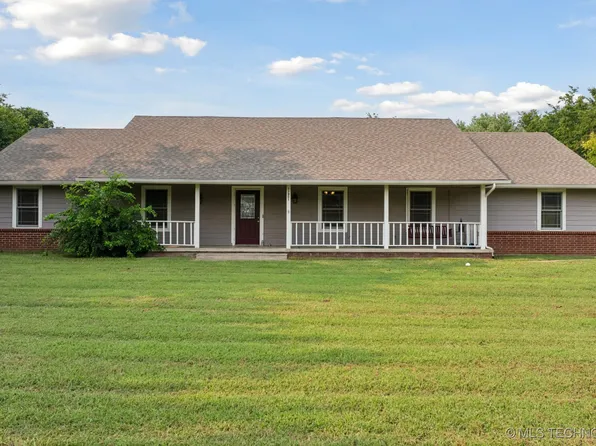 11901 Laurel Ln, Claremore, OK 74017