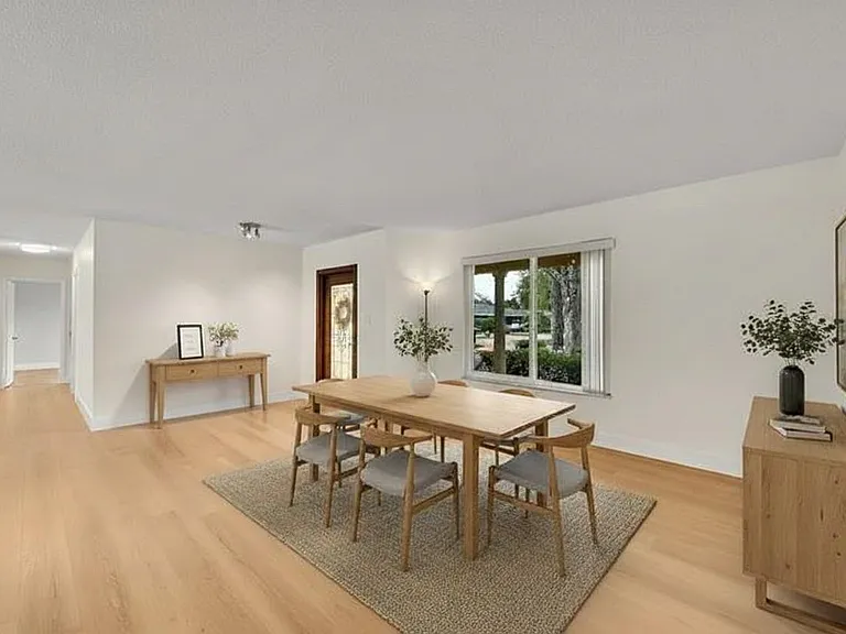 1480 SW 66th Ter — Photo 10