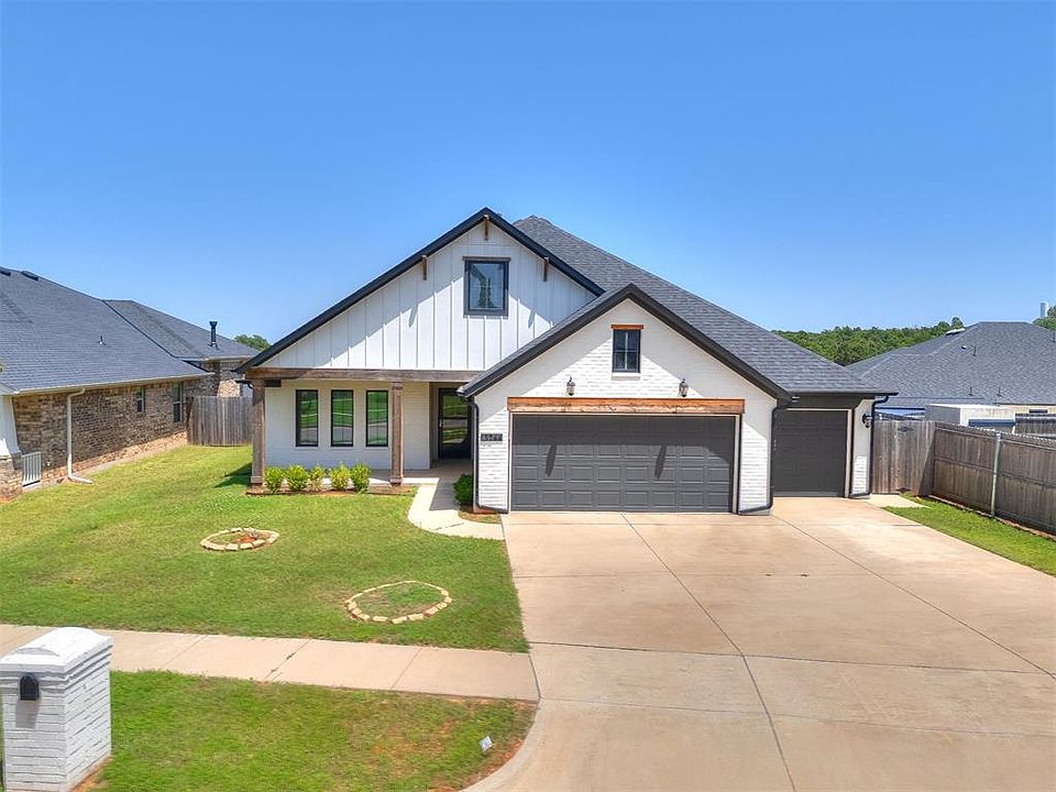 1st image of 13244 Sawtooth Oak Rd