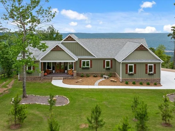 4965 Crockett Pointe Rd, Jasper, TN 37347