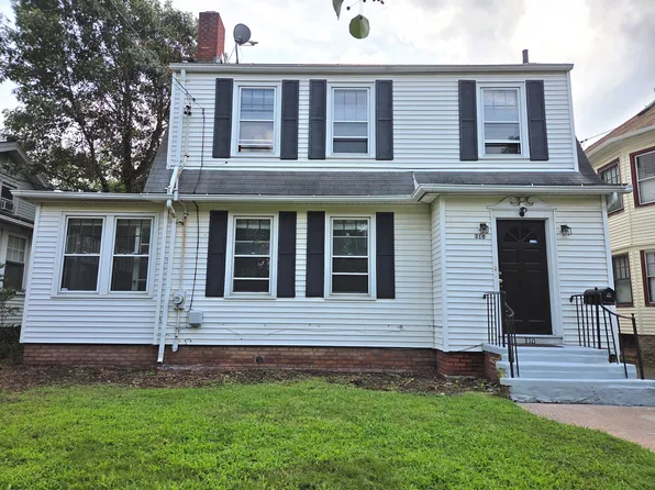 310 Putnam Ave, Hamden, CT 06517