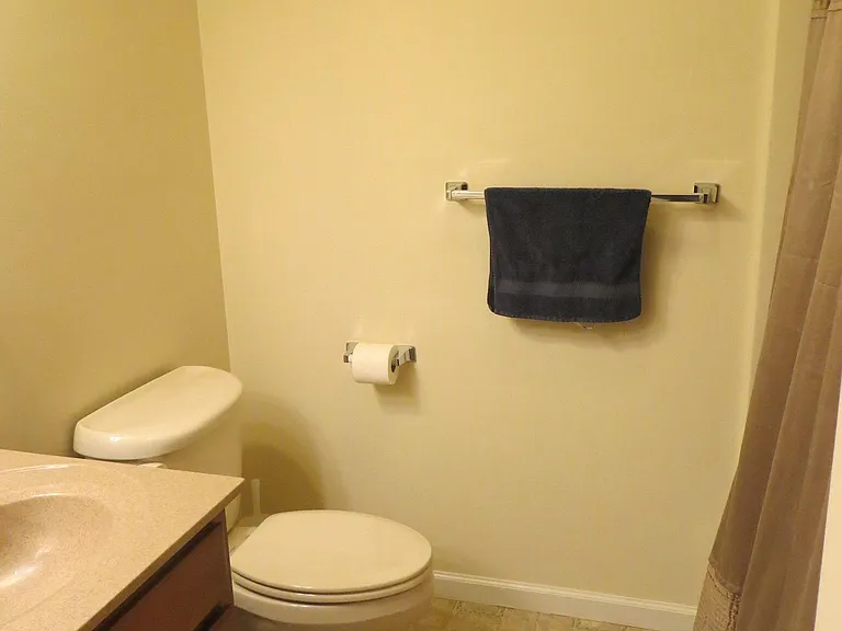 9 Delwood Dr — Photo 33