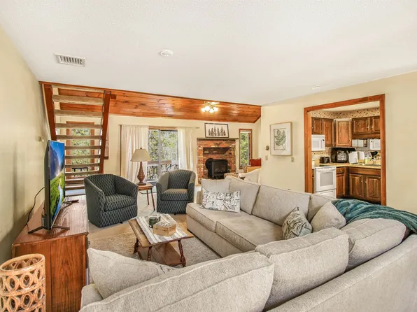 75 Stonehurst Manor Road #5B, Conway, NH 03860