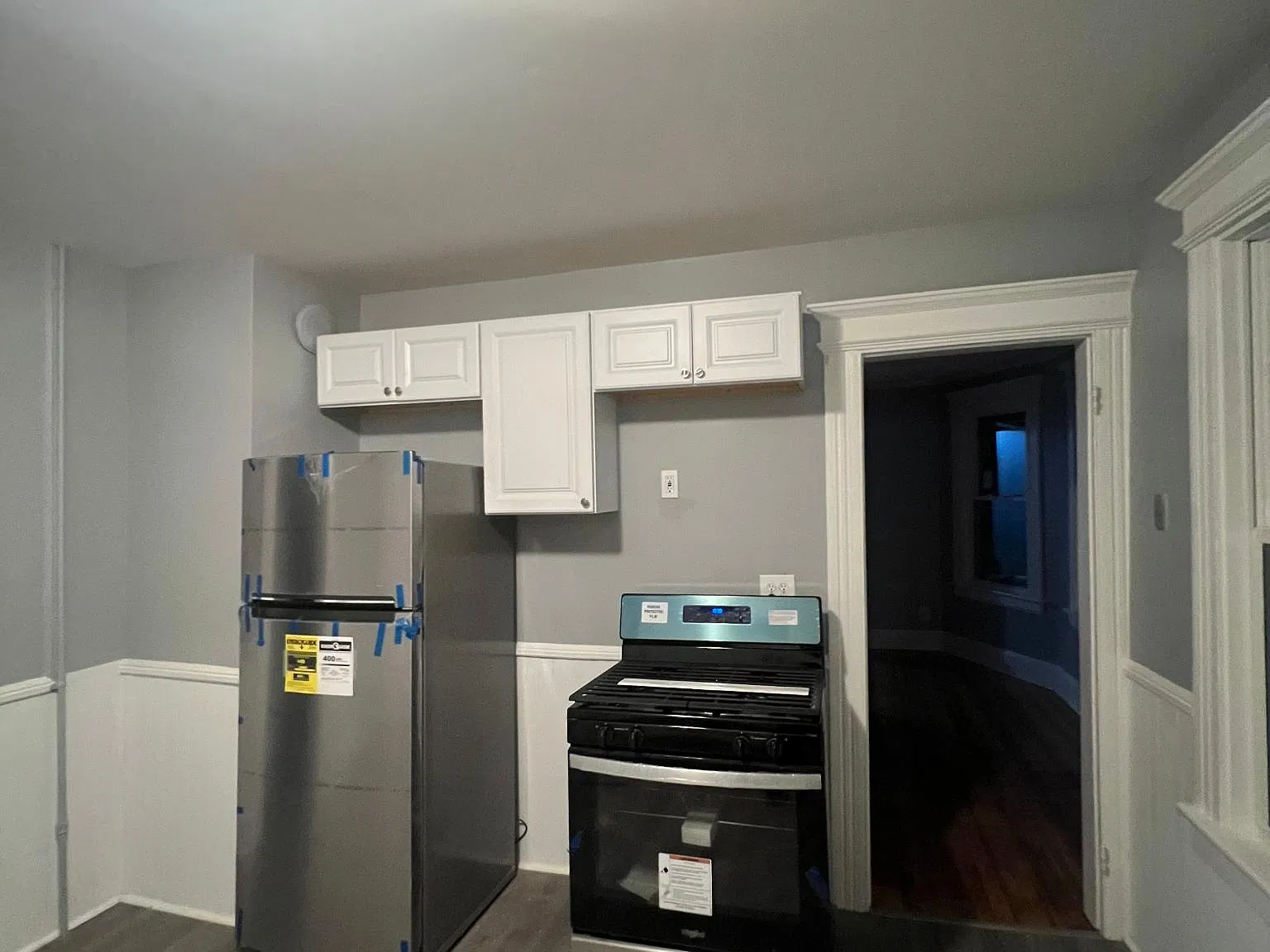 103 Hansen Ave — Photo 2