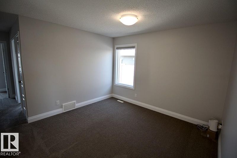 Edmonton House for rent - 3 Bedrooms — photo 21