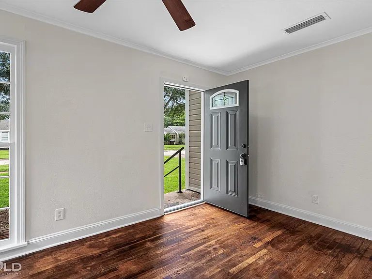 4440 Clingman Dr — Photo 12