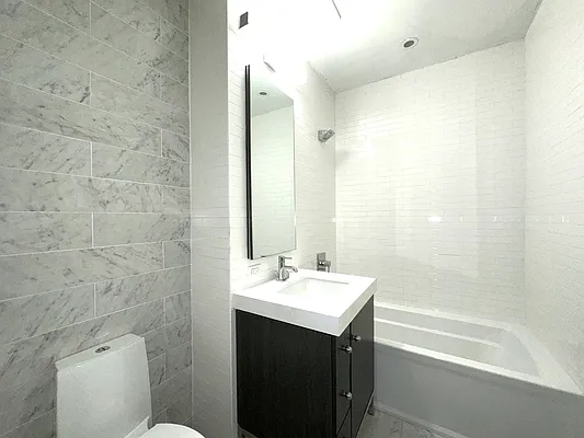 Rented by Keller Williams NYC | media 19