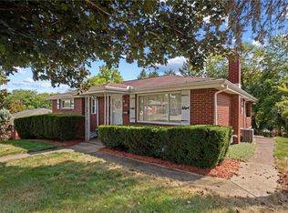 10802 Airview Dr, North Huntingdon, PA